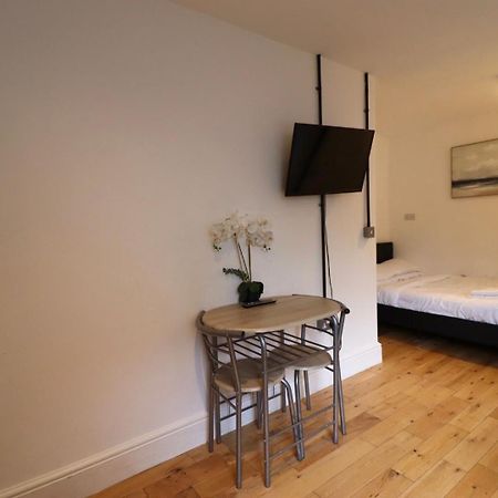 Flat 4, 10 St John'S Apartment Bournemouth Ngoại thất bức ảnh