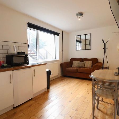 Flat 4, 10 St John'S Apartment Bournemouth Ngoại thất bức ảnh