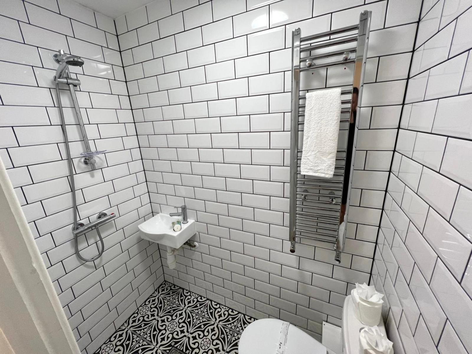 Flat 4, 10 St John'S Apartment Bournemouth Ngoại thất bức ảnh