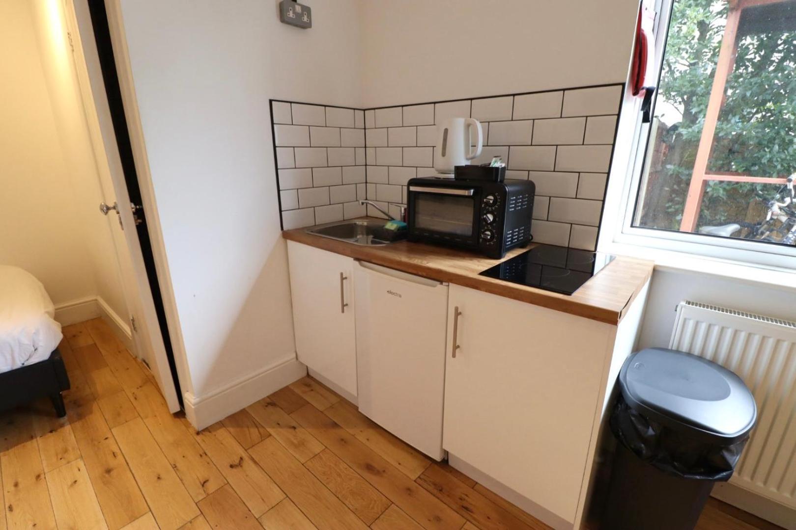 Flat 4, 10 St John'S Apartment Bournemouth Ngoại thất bức ảnh