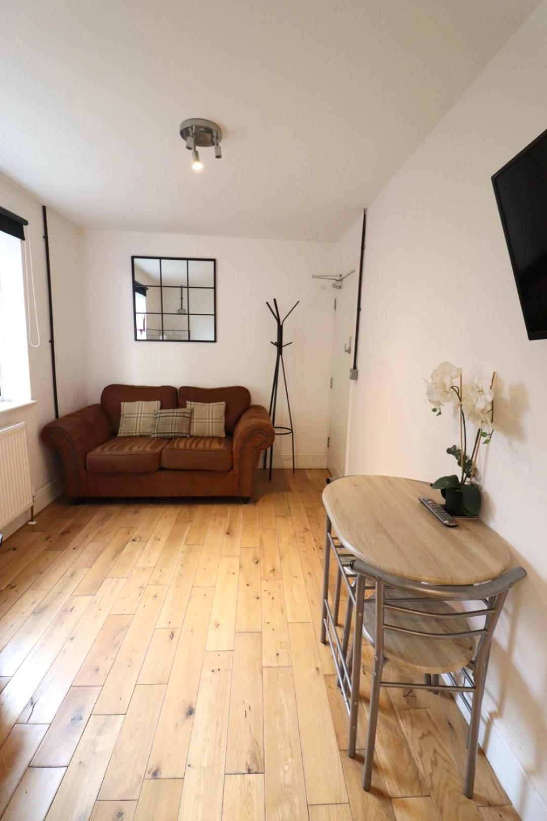 Flat 4, 10 St John'S Apartment Bournemouth Ngoại thất bức ảnh